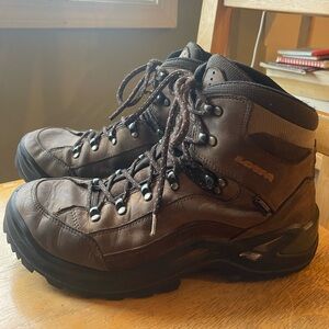 Men’s Lowa GTX Renegade Hiking Boots